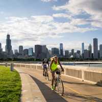 Chicago,USA-august 13,2013:many athletes practice running and biking on the number of bike lanes Chicago at sunset