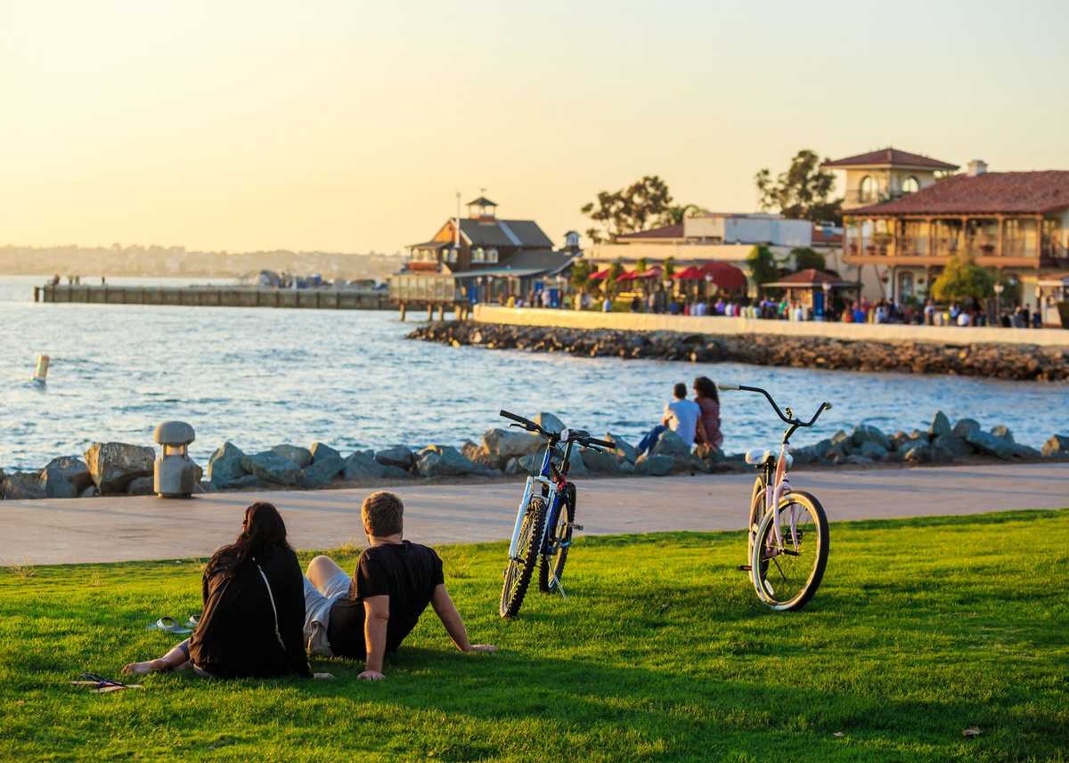 Sunset at San Diego Waterfront Public Park, Marina and the San Diego Skyline. California, United States.